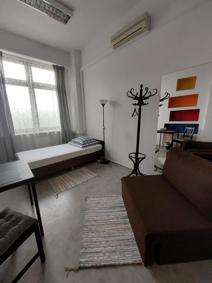Pinto Guest Rooms Варшава Экстерьер фото