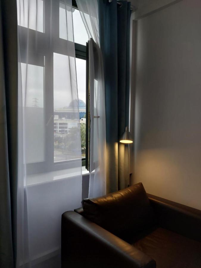 Pinto Guest Rooms Варшава Экстерьер фото