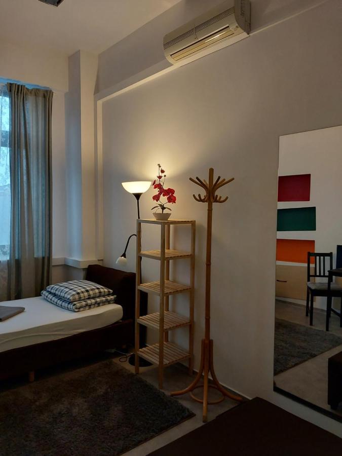 Pinto Guest Rooms Варшава Экстерьер фото